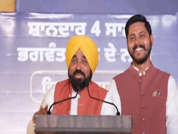 बटाला में ₹176.91 करोड़ के प्रोजेक्टों का उद्धघाटन:भगवंत मान बोले- AAP विकास की बात करती है, अकाली दल डायनासोर की